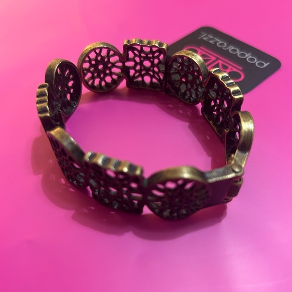Mandala Mixer - Copper Hinge Bracelet - Picture 3 of 3